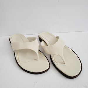Vionic Cream Thong Sandals